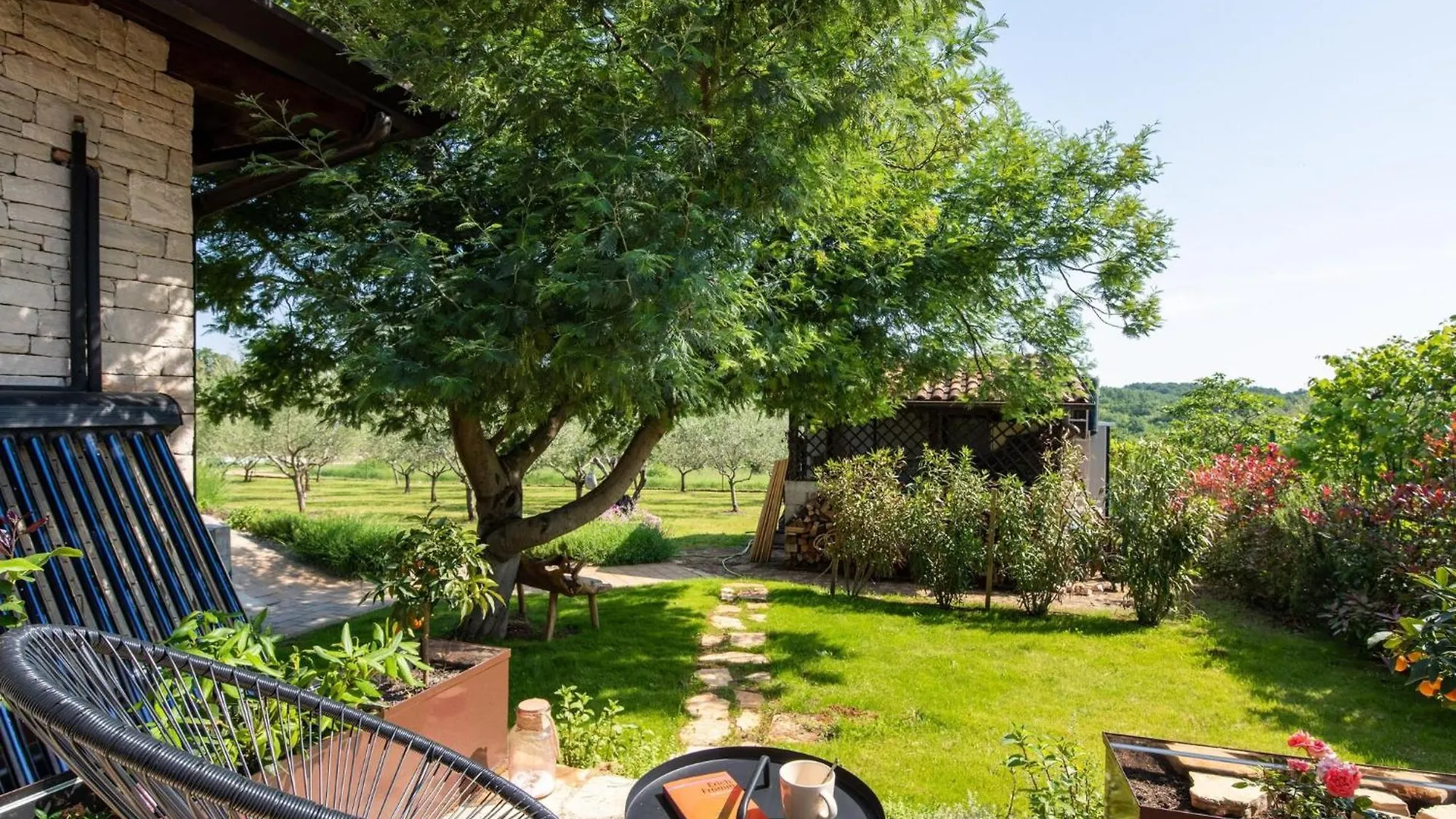 Adorable Villa With Private Pool And Terrace Bužinija